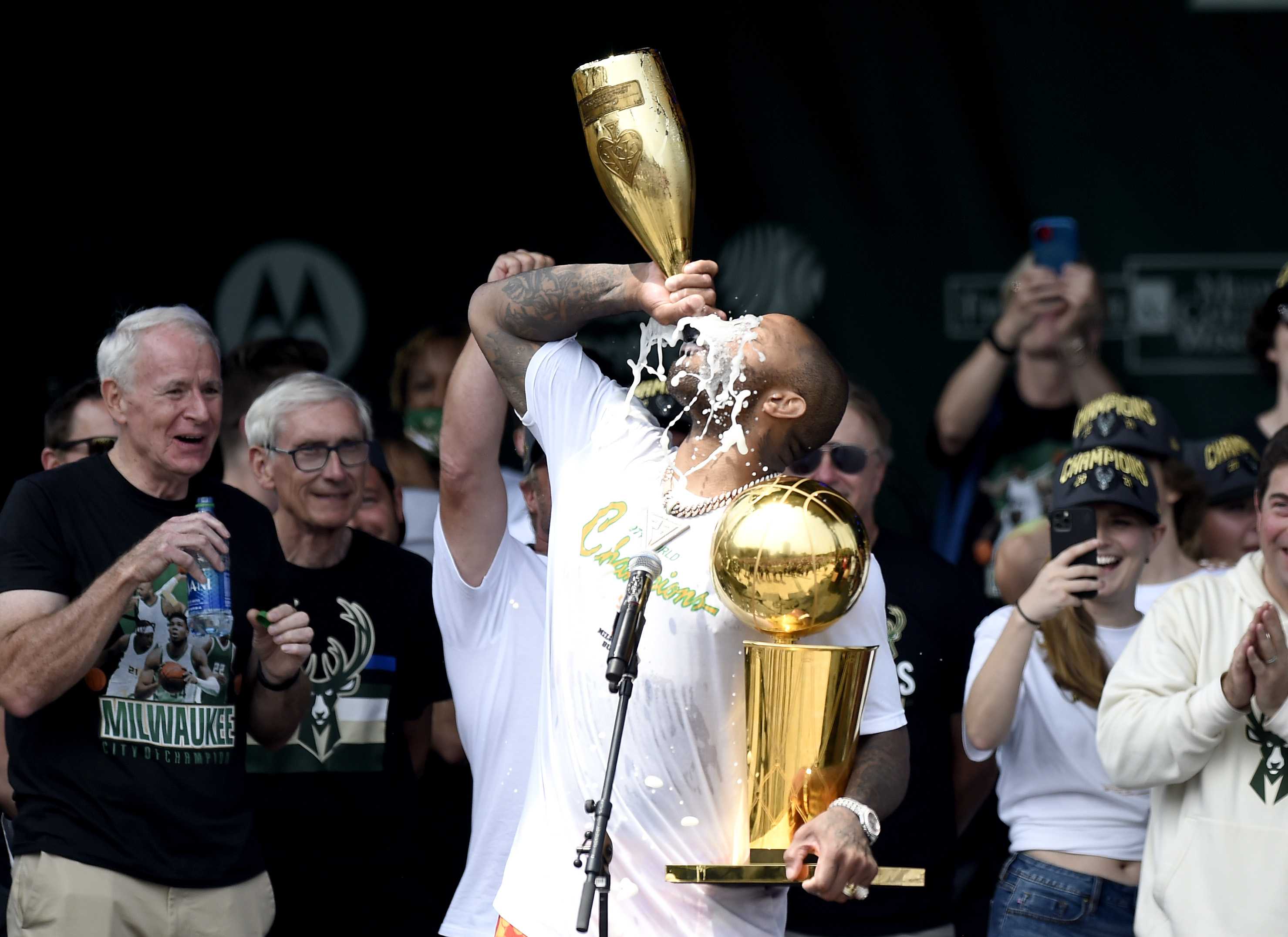 Bucks champion P.J. Tucker retiring from the NBA