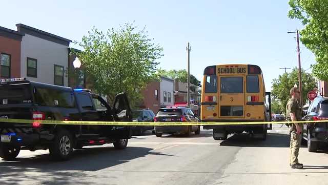 Teen critically injured in Harrisburg shooting near school bus stop