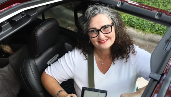 Bunny Ware puts Savannah's people and parties in the spotlight