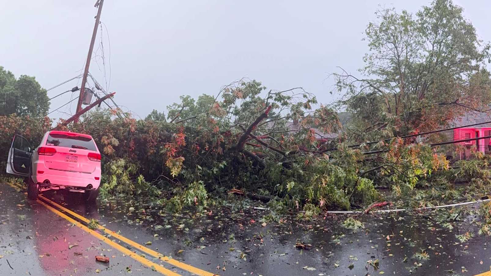 Pennsylvania storms cause thousands of power outages