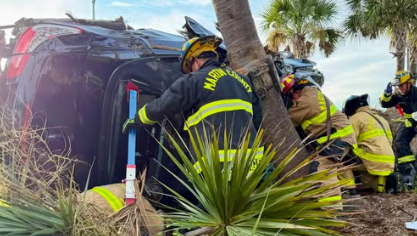Driver airlifted after single-car rollover on I-95 southbound near High Meadows in Palm City