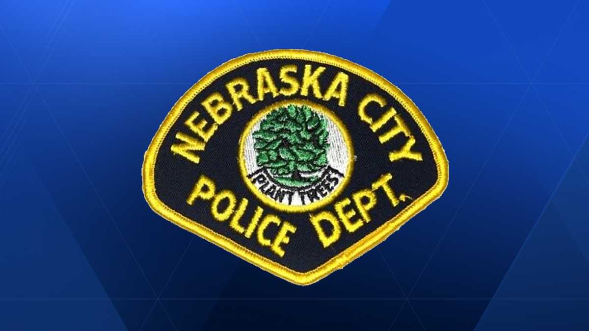 Nebraska City police officer arrested, charged with felony animal abuse after dog found dead
