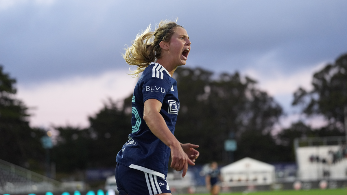 Sirens fall 2-1 after making playoffs in inaugural season