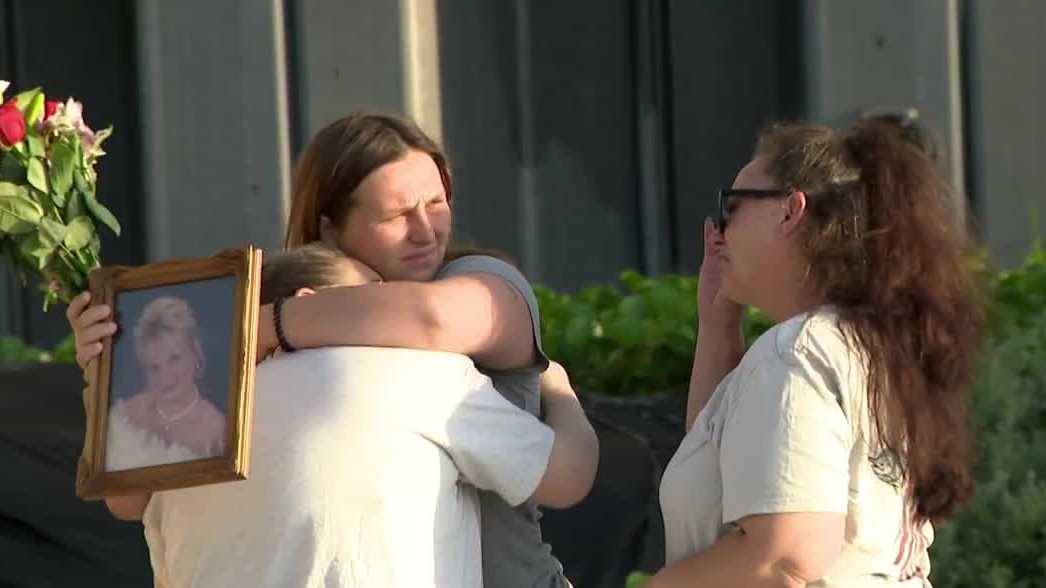 'It’s very hard': Family honors life of toll worker killed on Volusia County beach crash