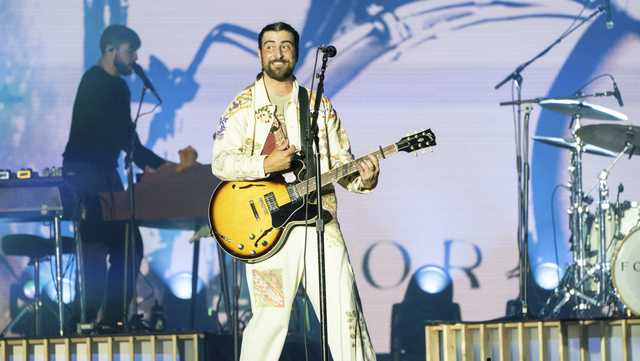 Noah Kahan kicks off four-night 'The Great Divide' tour stop in Boston