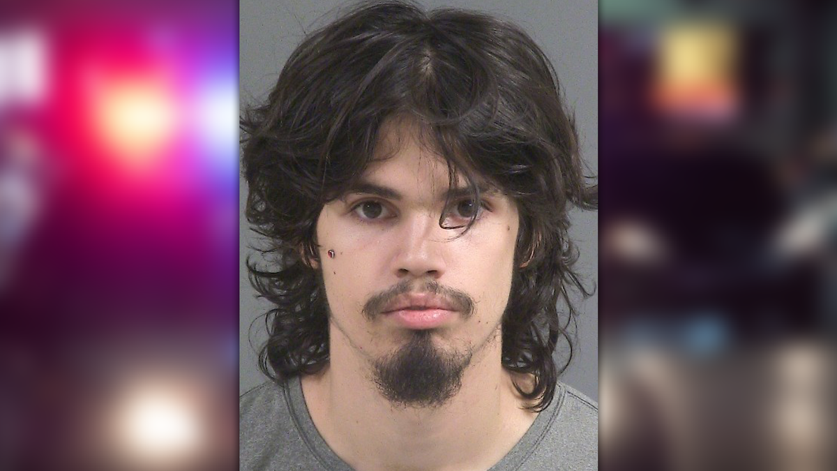 Deputies: 3 teens arrested for robbing 4 people at gunpoint