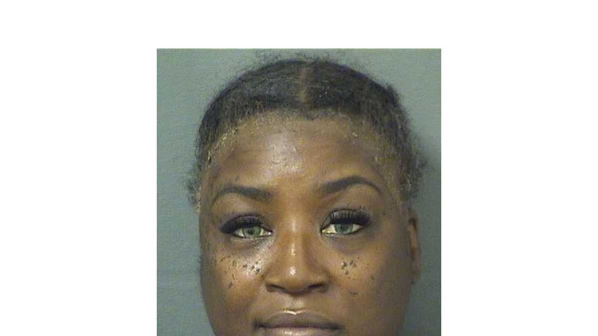 Former Winn-Dixie employee accused of stealing more than $32,000 in lottery tickets
