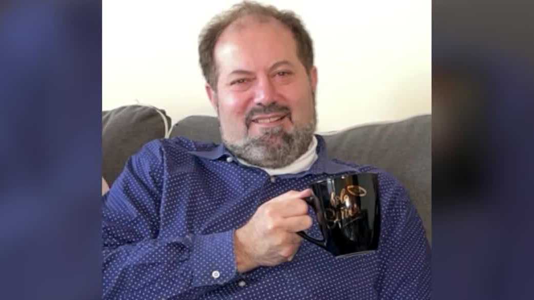 US Rep Moore visits Islamic Society of Milwaukee president in ICE custody