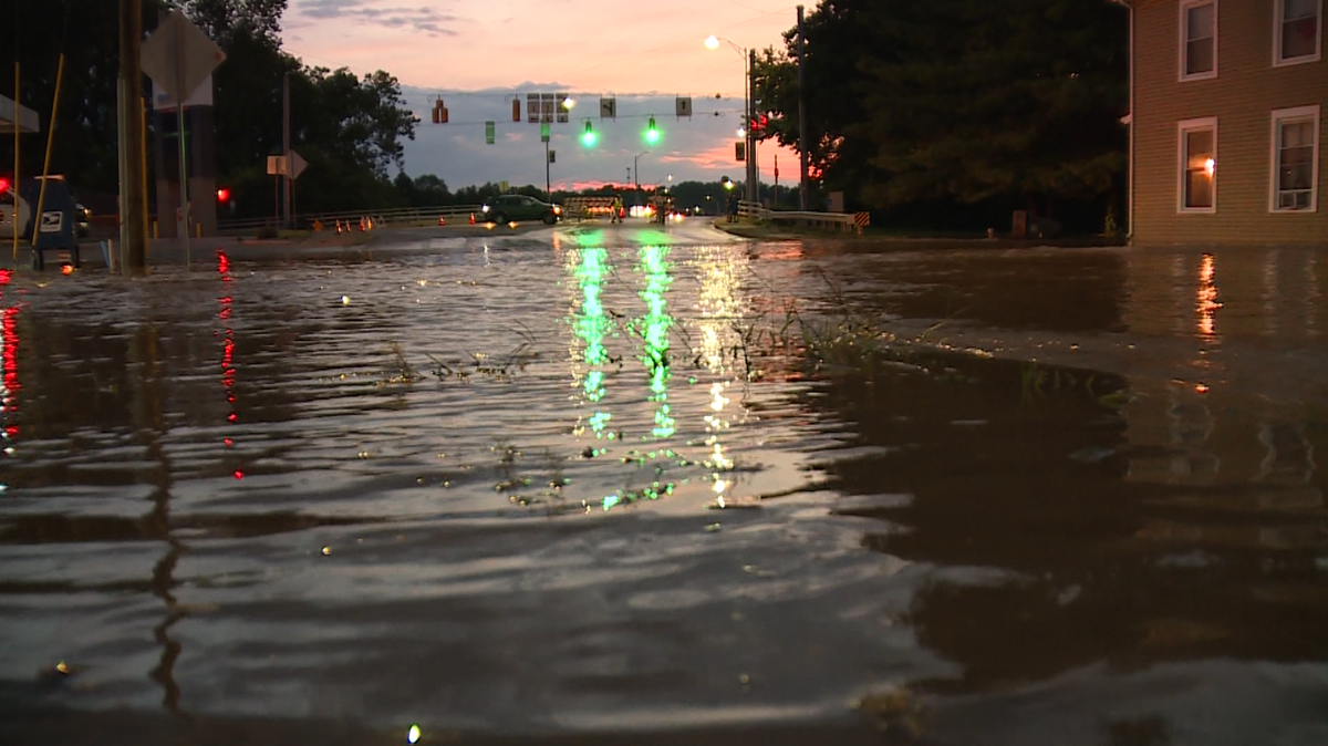 Floodwaters block roads, prompt evacuations in southeastern Indiana