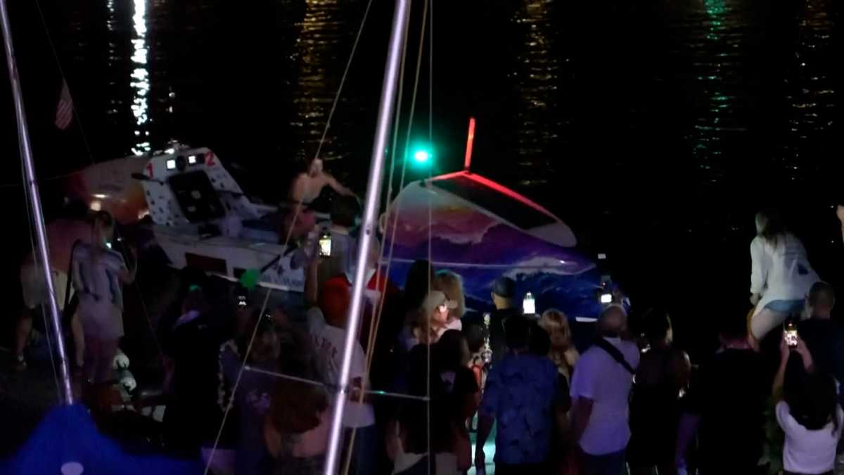 Watch: Kelsey Pfendler finishes record-breaking row from California to Hawaii