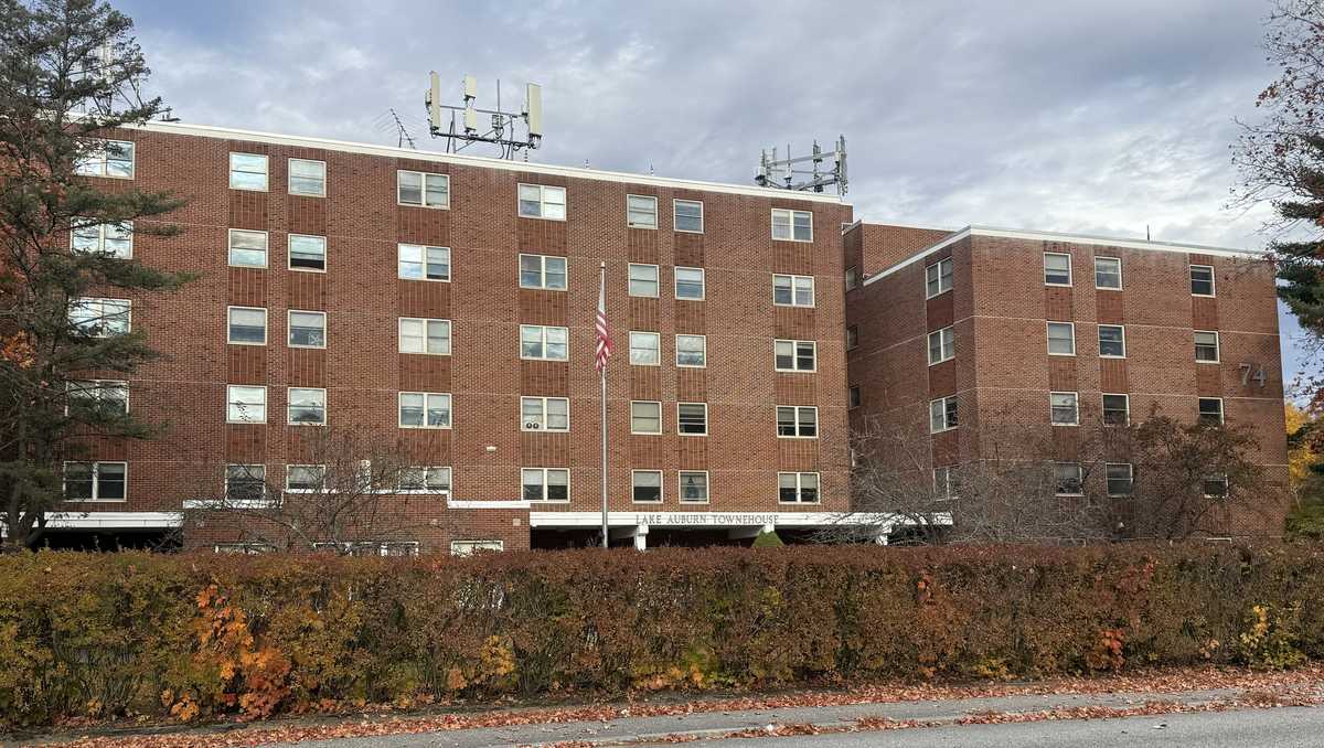 Dozens forced from their homes after Maine apartment building fire - WMTW