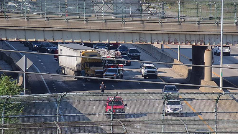 Lanes closed on Interstate 71 southbound near Corryville due to crash