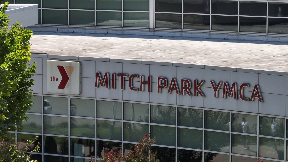 Edmond YMCA pools closing early due to air conditioning issues