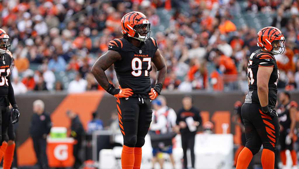 Bengals share update on injured edge rusher ahead of opener against Buccaneers
