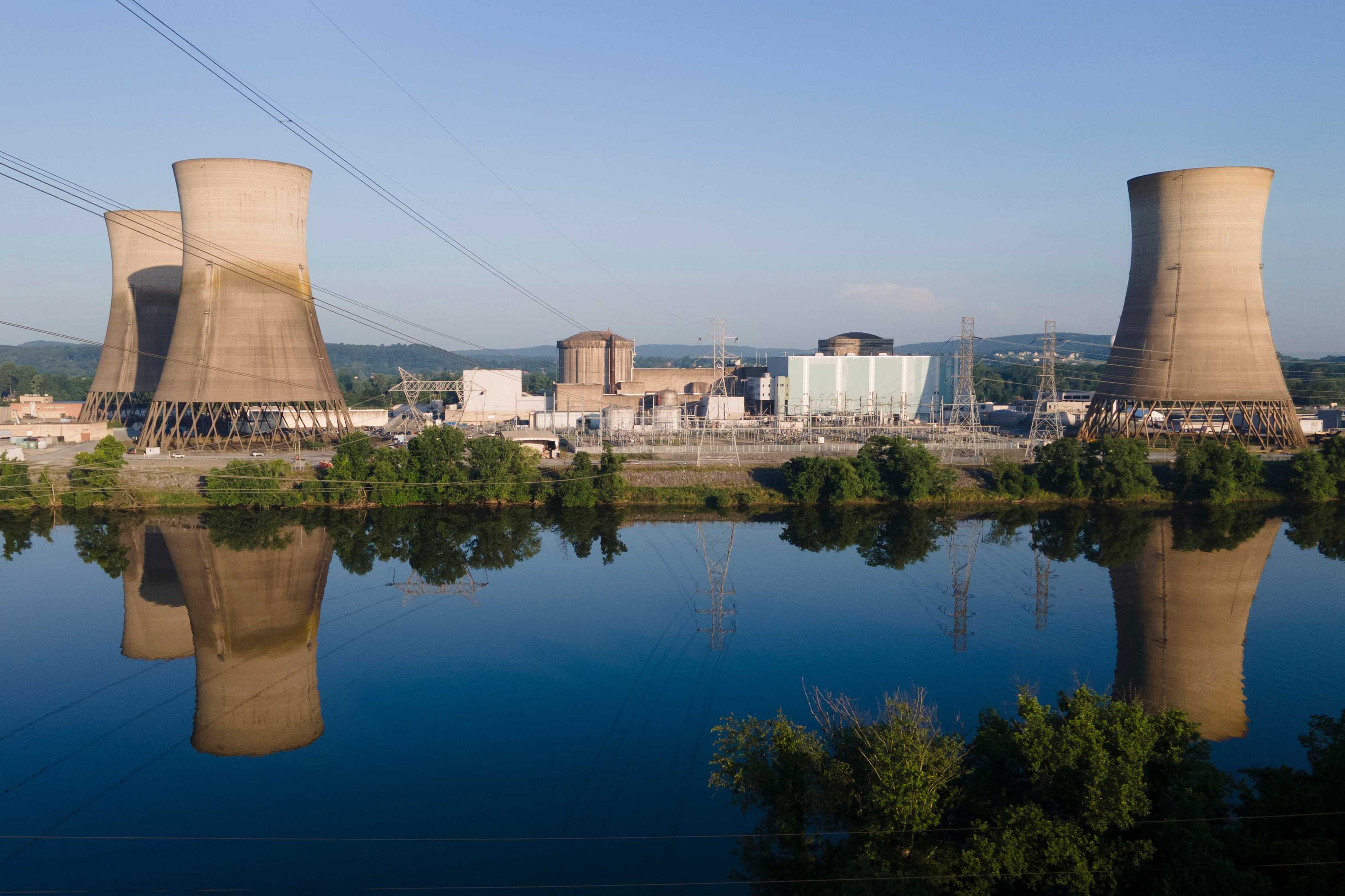 US to revive shuttered nuclear plants to power data centers, meet electricity demand