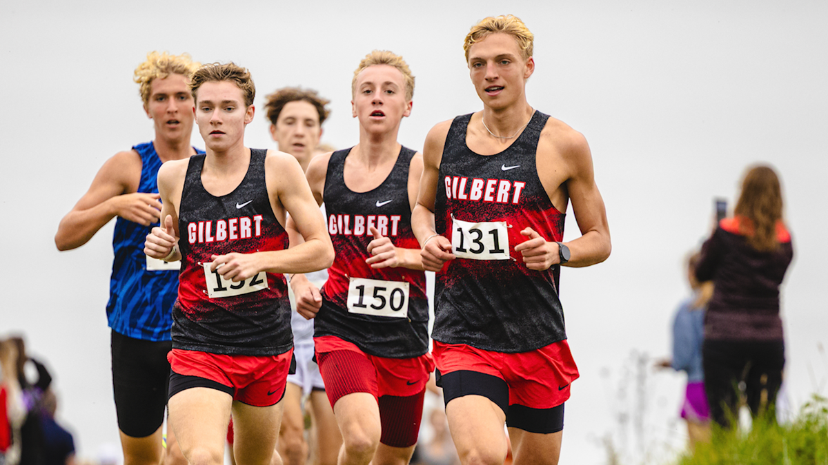 Gilbert boys cross country team chases fourth consecutive title