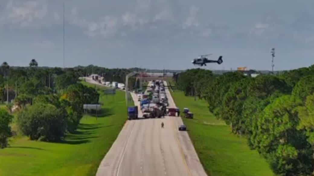 Crash causes 3-mile backup on I-95 north in St. Lucie County