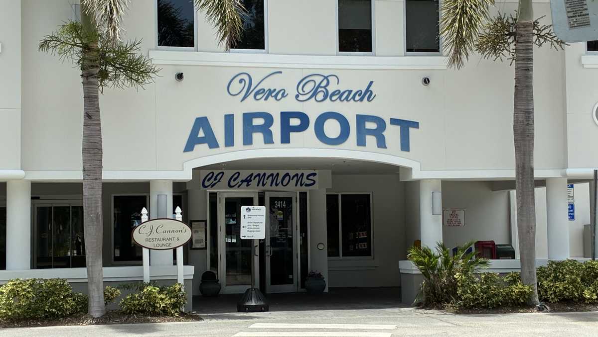 Vero Beach Regional Airport adds dual baggage claim gates in $3 million renovation