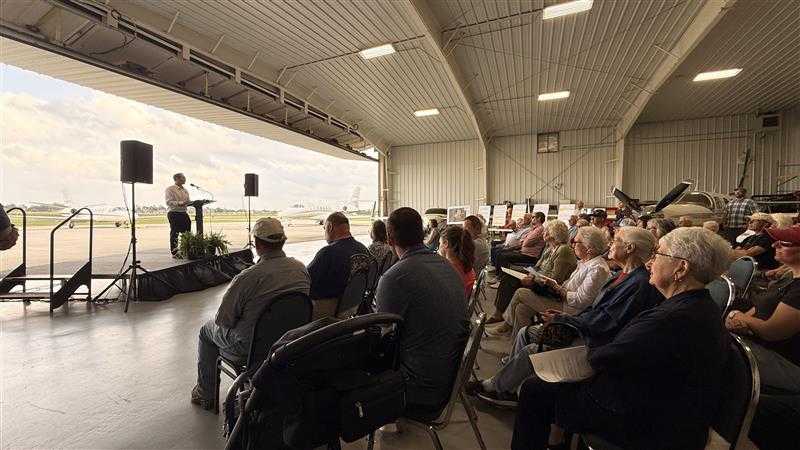 Concerns grow over development near Siloam Springs airport