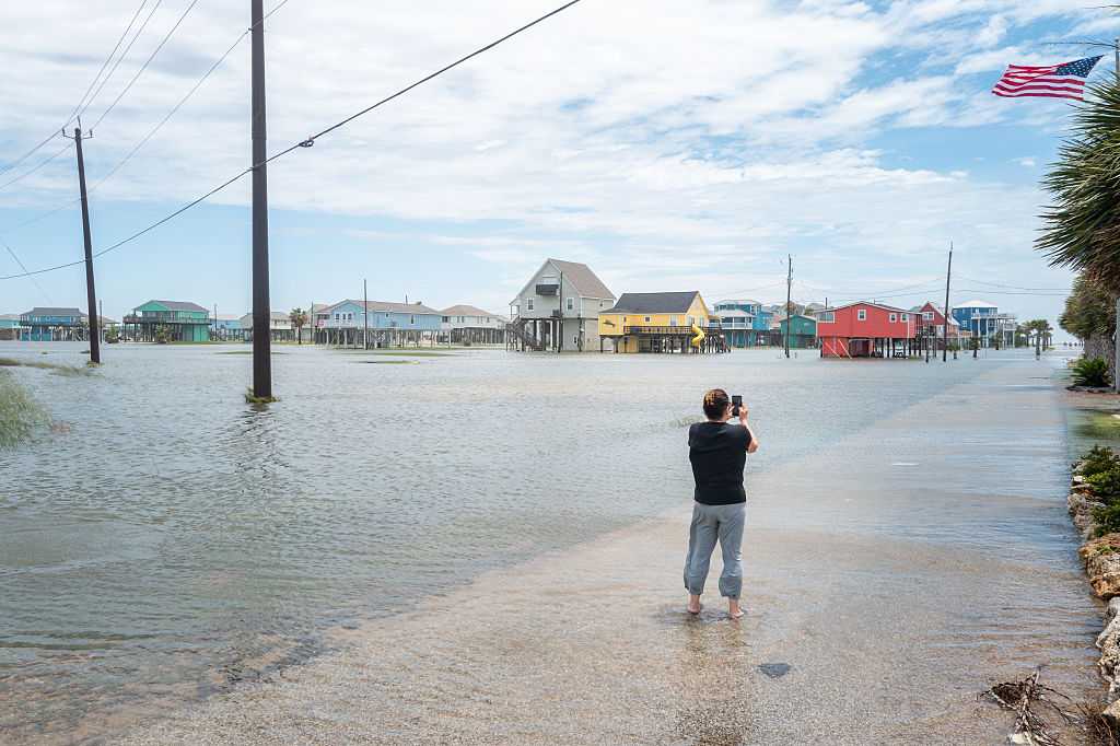 1 person has died as Texas flooding forces evacuations, high-water rescues, governor says