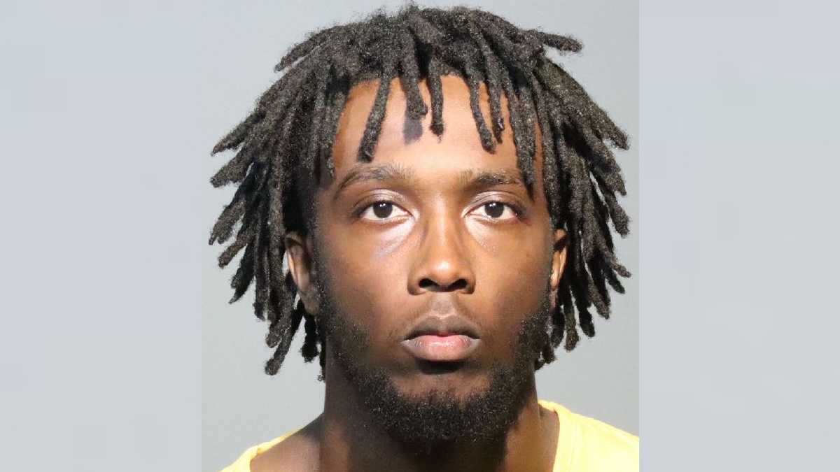 Man accused of exposing, touching himself in Sanford Walmart