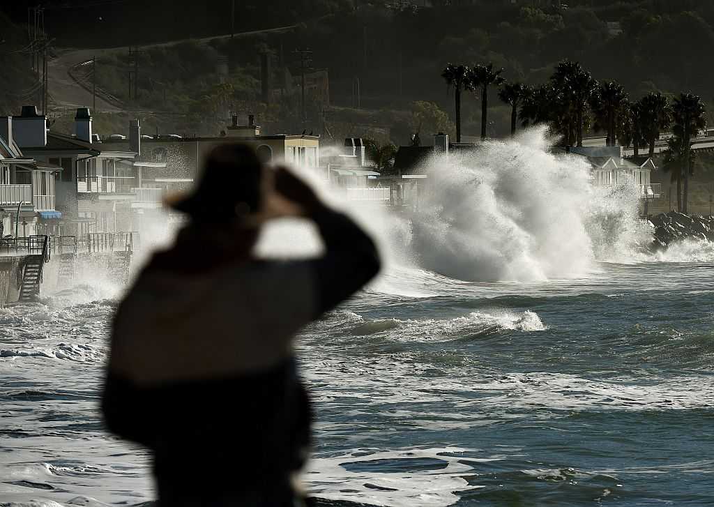 How the Super El Niño will impact the Atlantic hurricane season