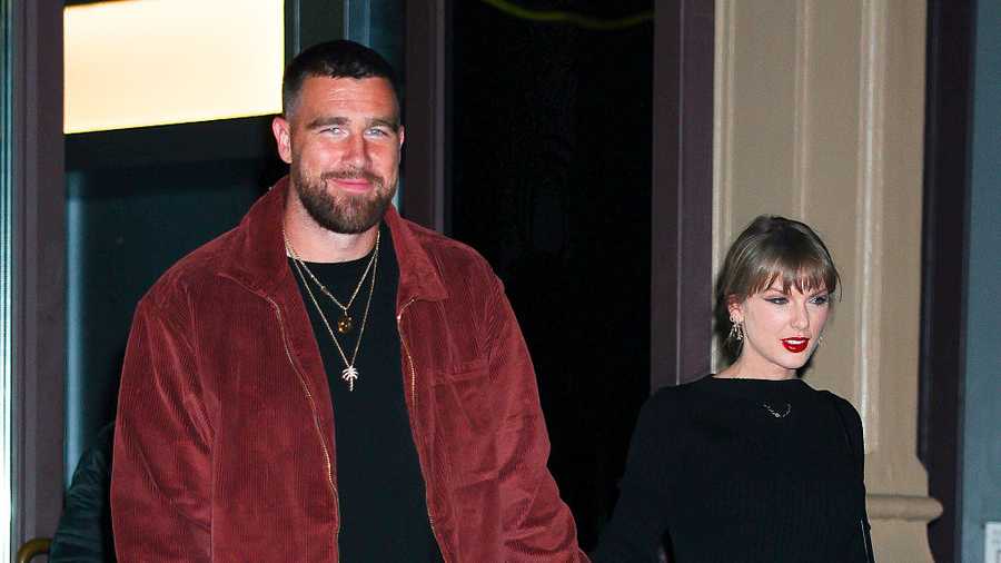 Taylor Swift and Travis Kelce gallery