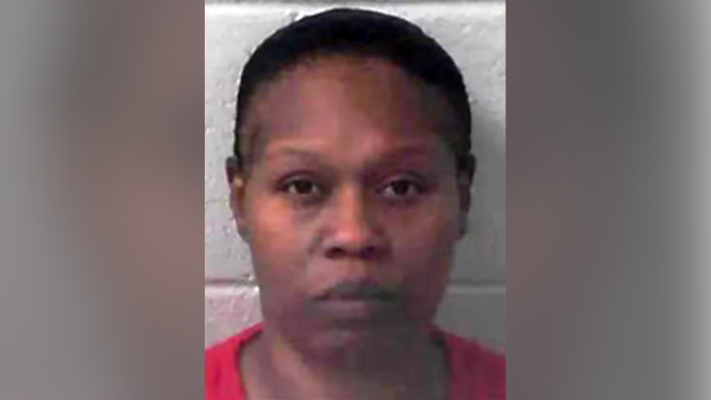Georgia woman indicted for murder after girlfriend's remains found buried in shallow grave