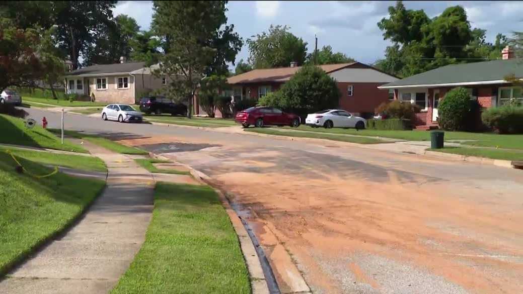 Scott Hill sinkhole repaired , but neighbors fear collapse