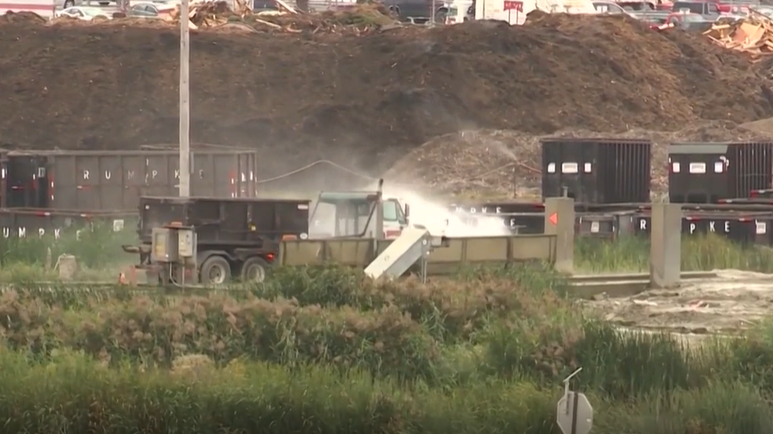 Colerain Township neighbors sound off over Rumpke's controlled blasting