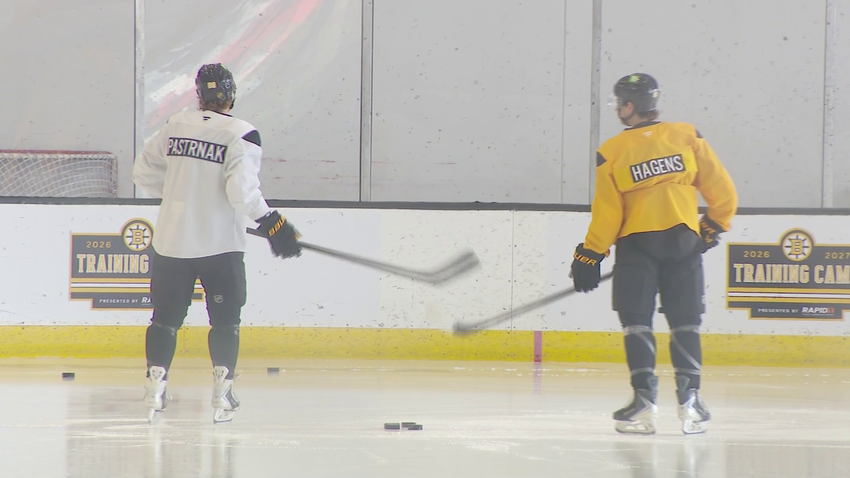 Bruins’ young players, including Hagens, make final roster push