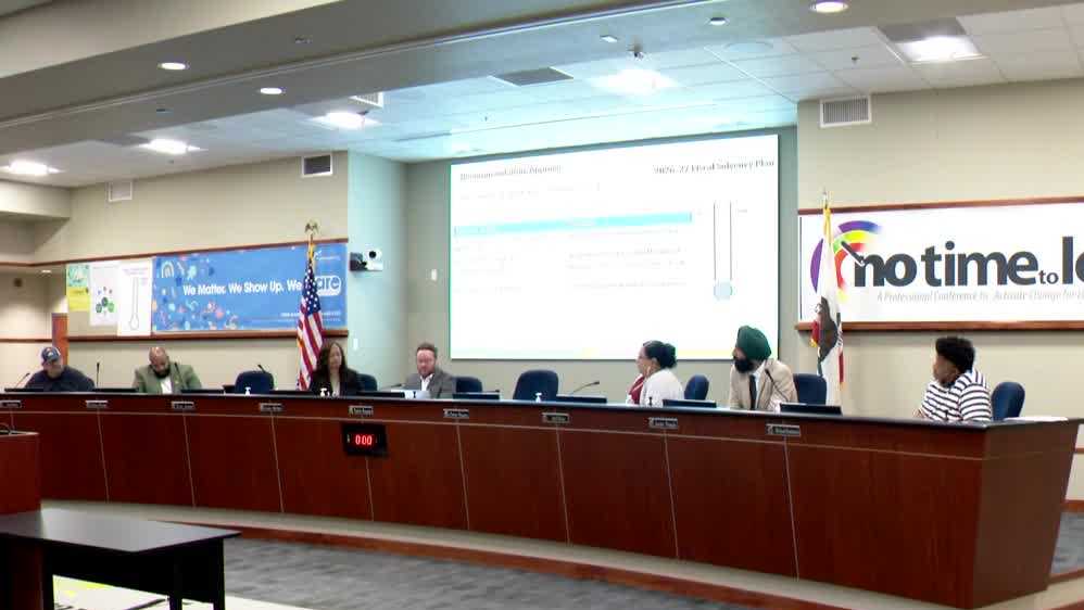 Sacramento school board approves solvency plan and teacher contract to address budget deficit