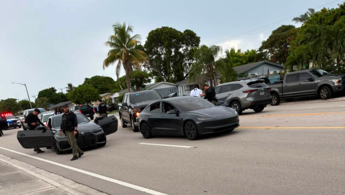 Witness video shows PBSO's confrontation, arrests of five men after funeral for killed teen