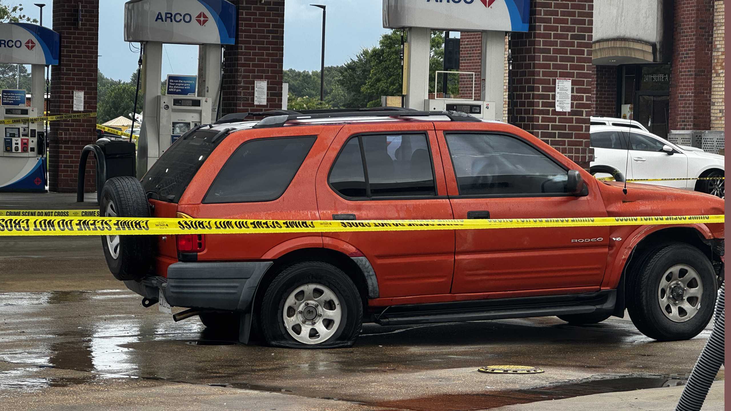 Capitol Police hear shots near Ellis Avenue in Jackson as red SUV found with bullet holes