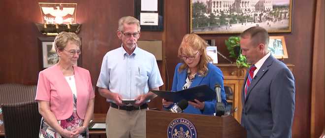 a world war ii medal that had been lost for years was returned to the family of sgt. george pershing during a special ceremony.