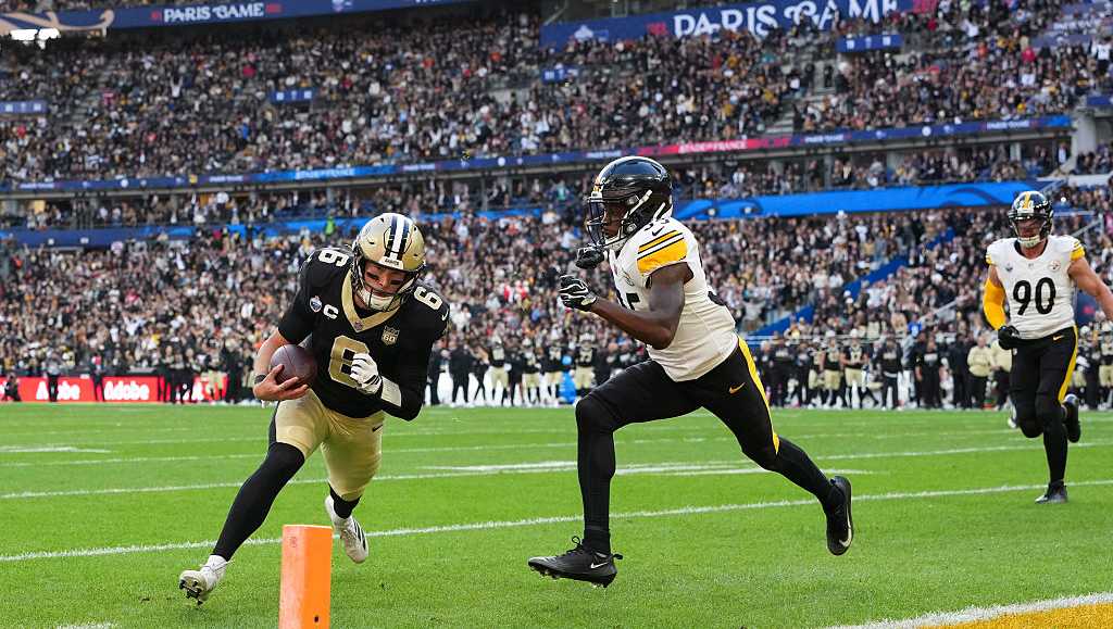 Saints Tyler Shough, 
