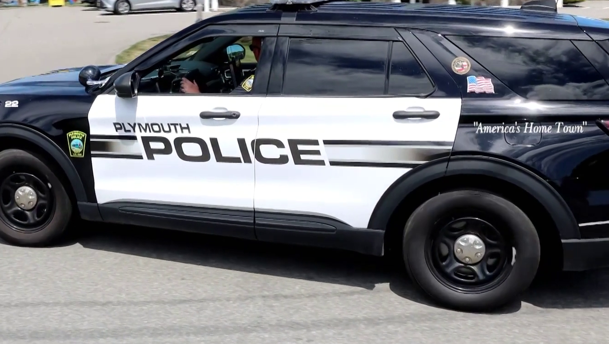 State Police assist police on South Shore in search for wanted person