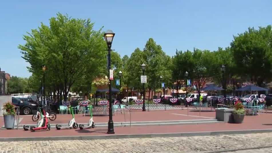 Baltimore police target large gatherings in Fells Point