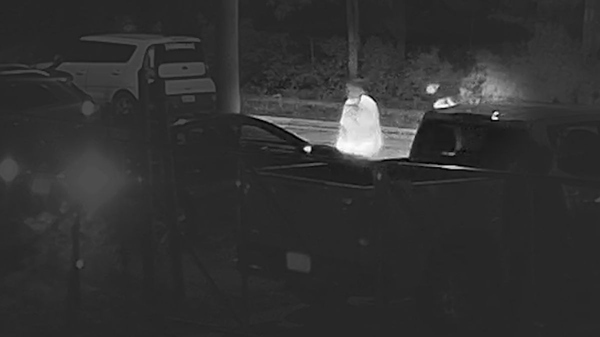Crime Stoppers: Video captures gun battle in north Omaha
