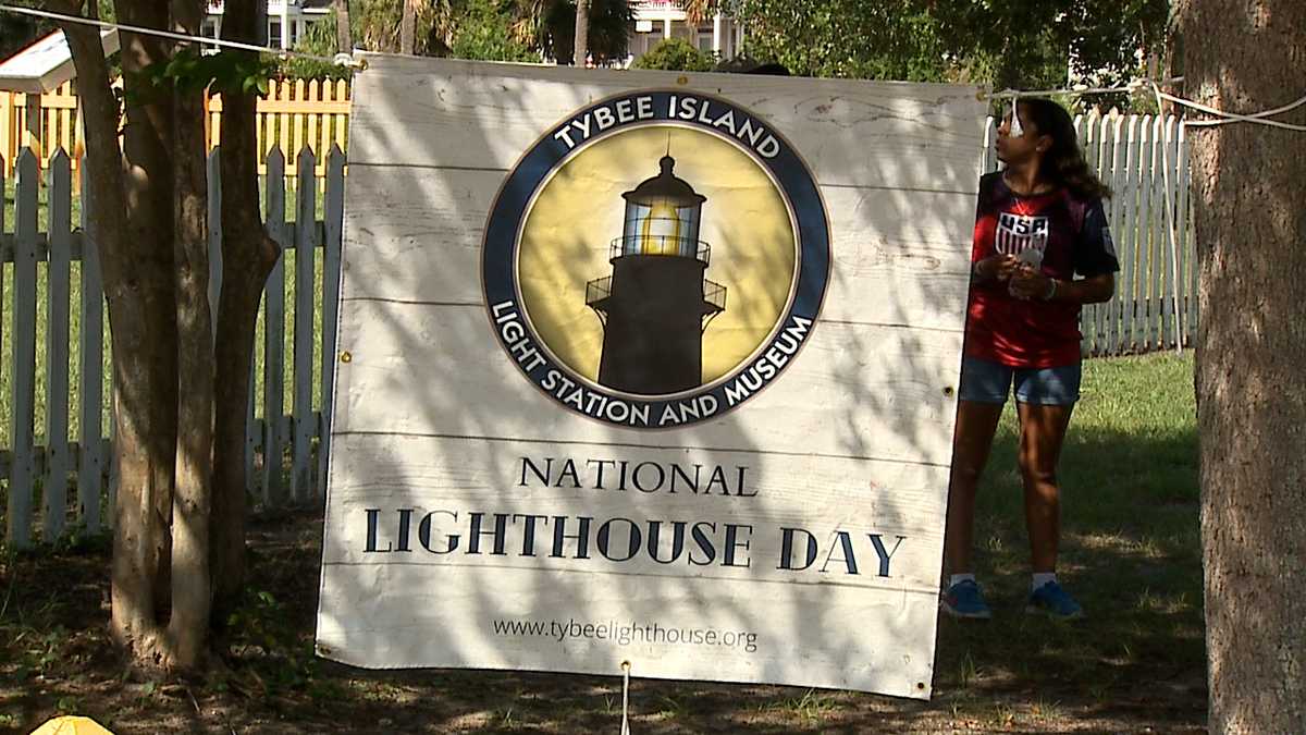Tybee Island Lighthouse celebrates National Lighthouse Day