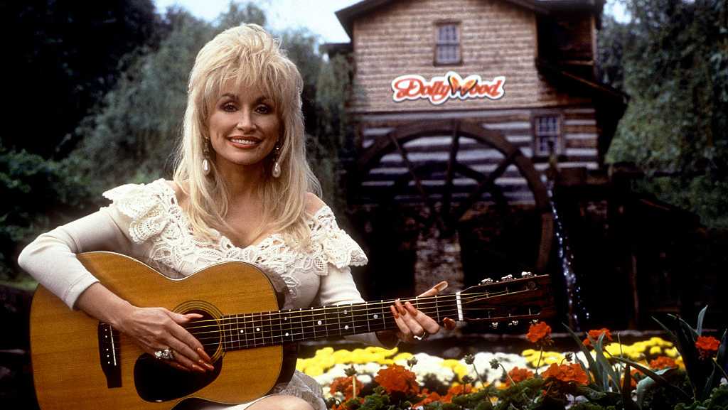 Dollywood mourns the loss of ‘Dreamer-in-Chief,’ Dolly Parton