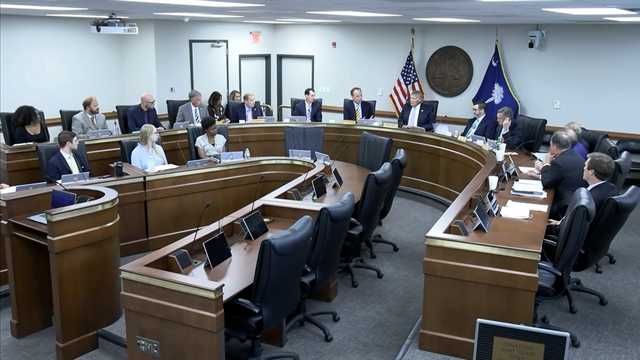 South Carolina lawmakers remain divided over budget, delaying funding for key programs