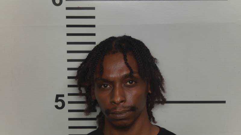 Louisville man charged after allegedly kidnapping, assaulting his ex-girlfriend