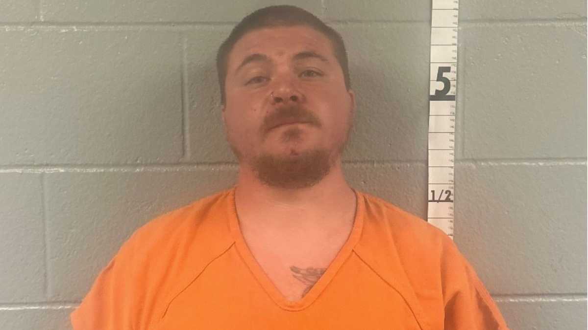 Southern Indiana man arrested after shooting, multi-county police chase