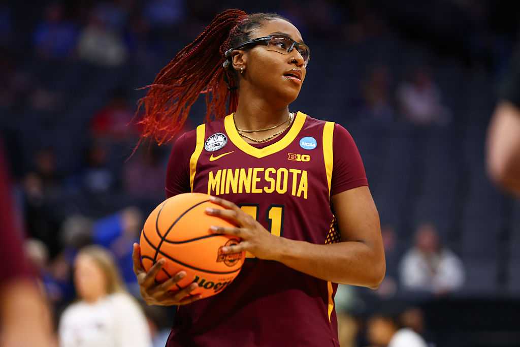 Creighton women's basketball gets Minnesota transfer Niamya Holloway