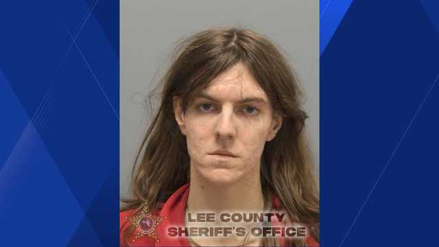 FGCU student accused of praising mass shooters, making terrorism threats online