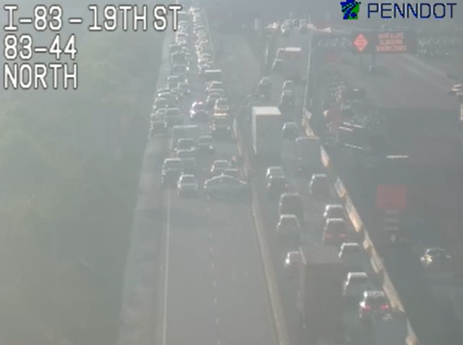 crash on i-83 in harrisburg