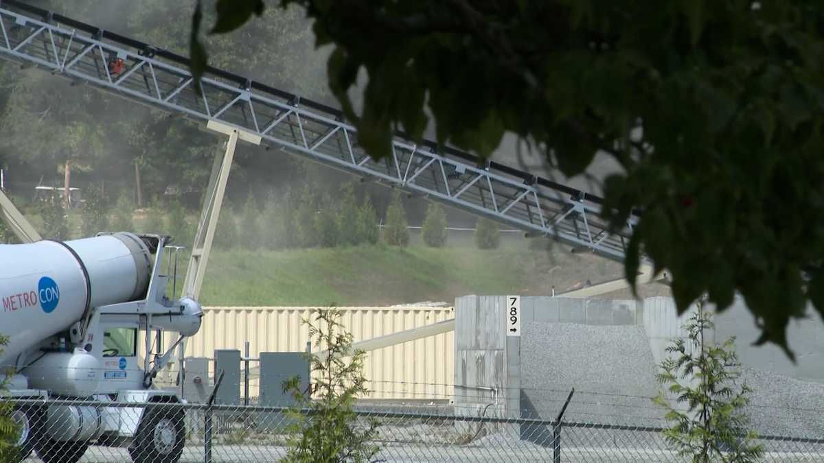 SCDES: Concrete plant violated regulations for dust emissions, permitting conditions