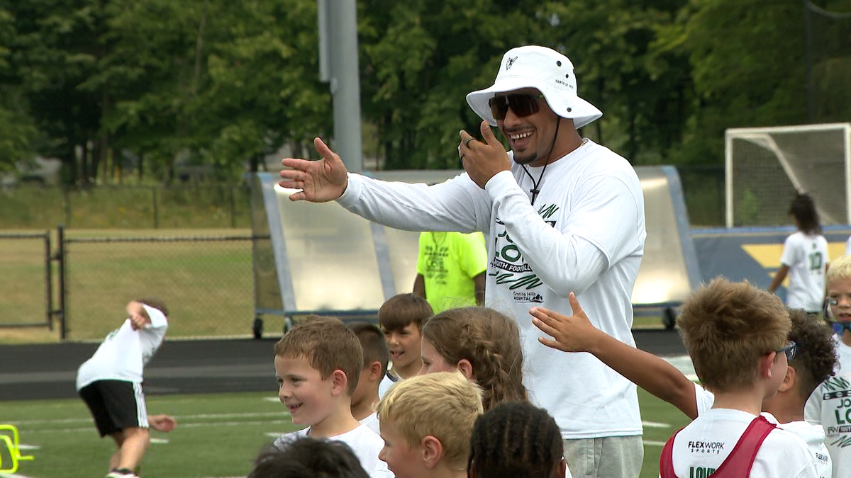 Jordan Love hosts free Milwaukee youth camp before Packers training camp