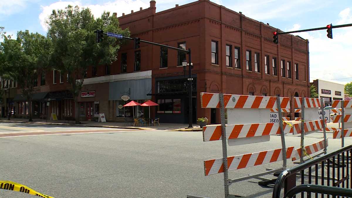 Lexington Business Owners Plead for Progress as Main Street Closure Drags On